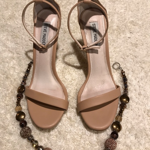 Very nice Steve Madden heels 👠 - Picture 2 of 7